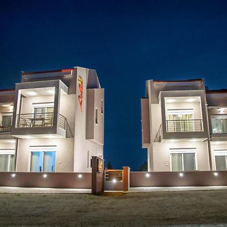 Aelia Luxury Apartments Nikiti  Exterior photo
