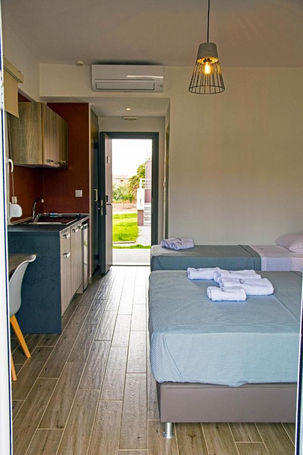 Aelia Luxury Apartments Nikiti  Exterior photo