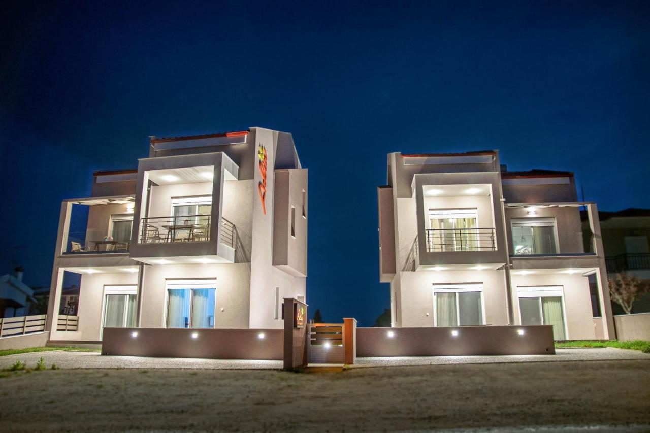Aelia Luxury Apartments Nikiti  Exterior photo